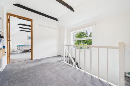 6 bedroom Detached house for sale in North Street, Barrow-Upon-Humber, DN19