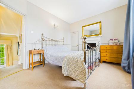 4 bedroom Detached house for sale in Soutergate, Barton-Upon-Humber, DN18