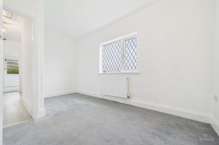 3 bedroom Detached bungalow for sale in Sluice Road, South Ferriby, DN18