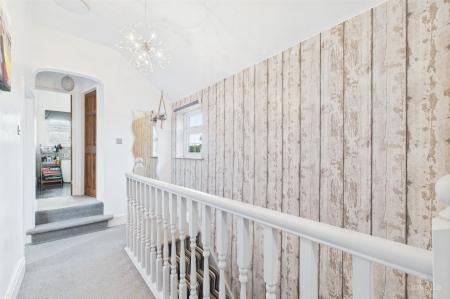 5 bedroom Detached house for sale in North End, Goxhill, DN19