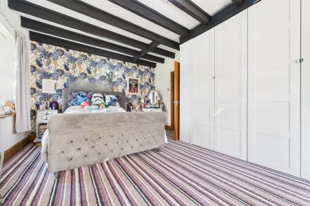 5 bedroom Detached house for sale in North End, Goxhill, DN19