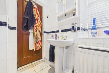 2 bedroom Semi-detached house for sale in Silver Street, Winteringham, DN15