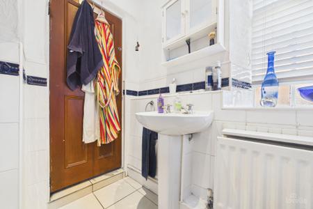 2 bedroom Semi-detached house for sale in Silver Street, Winteringham, DN15