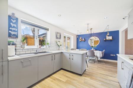 4 bedroom Detached house for sale in Franklin Way, Barrow-Upon-Humber, DN19