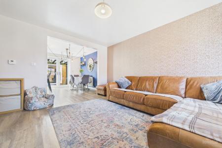 4 bedroom Detached house for sale in Franklin Way, Barrow-Upon-Humber, DN19