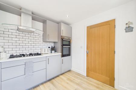 4 bedroom Detached house for sale in Franklin Way, Barrow-Upon-Humber, DN19