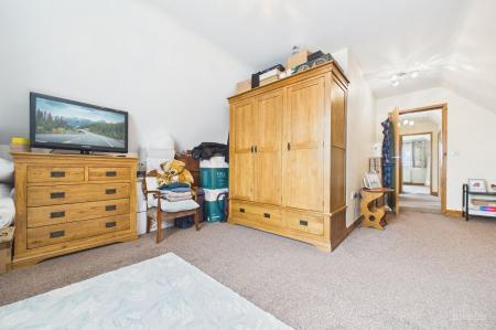 4 bedroom Detached bungalow for sale in Elm Lane, Goxhill, DN19