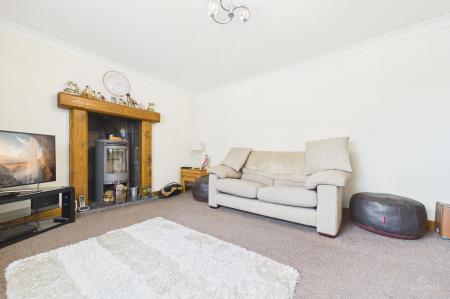 4 bedroom Detached bungalow for sale in Elm Lane, Goxhill, DN19