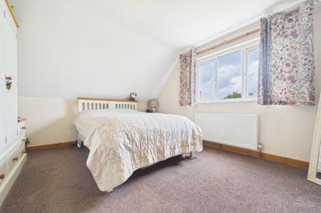 4 bedroom Detached bungalow for sale in Elm Lane, Goxhill, DN19