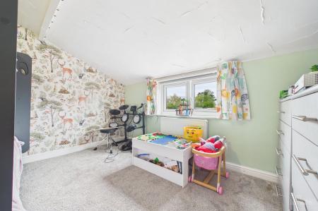 2 bedroom Semi-detached house for sale in Townside, East Halton, DN40