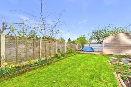2 bedroom Semi-detached house for sale in Townside, East Halton, DN40
