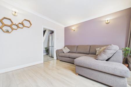 2 bedroom Semi-detached house for sale in Townside, East Halton, DN40