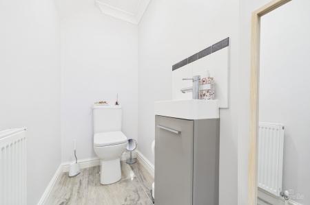 2 bedroom End of terrace house for sale in Mill View, Barton-Upon-Humber, DN18