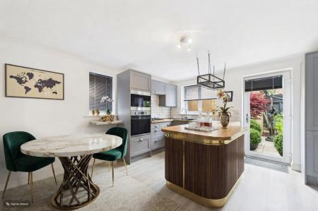 3 bedroom Detached house for sale in Church Side, Goxhill, DN19