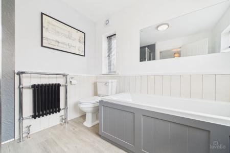 3 bedroom Detached house for sale in Church Side, Goxhill, DN19