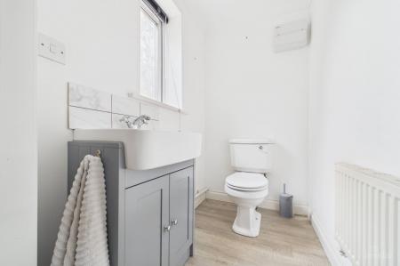 3 bedroom Detached house for sale in Church Side, Goxhill, DN19