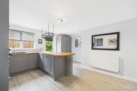 3 bedroom Detached house for sale in Church Side, Goxhill, DN19