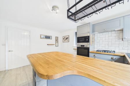 3 bedroom Detached house for sale in Church Side, Goxhill, DN19