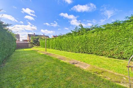 3 bedroom Terraced House for sale in Providence Crescent, Barton-Upon-Humber, DN18