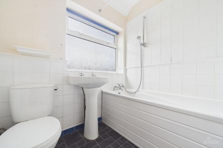 3 bedroom Terraced House for sale in Providence Crescent, Barton-Upon-Humber, DN18