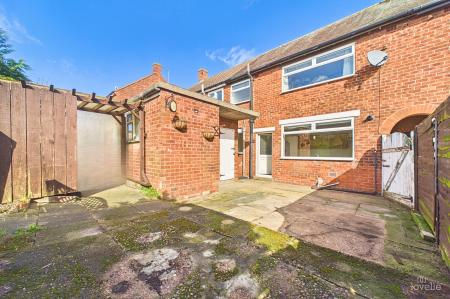 3 bedroom Terraced House for sale in Providence Crescent, Barton-Upon-Humber, DN18