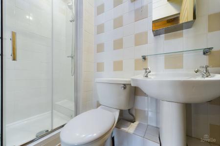 2 bedroom Semi-detached house for sale in Kingsgarth, Barton-Upon-Humber, DN18