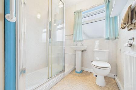 3 bedroom Detached bungalow for sale in Western Drive, Barton-Upon-Humber, DN18