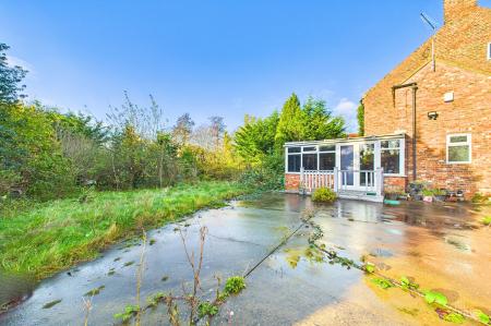 2 bedroom Semi-detached house for sale in Church Street, Goxhill, North Lincolnshire, DN19
