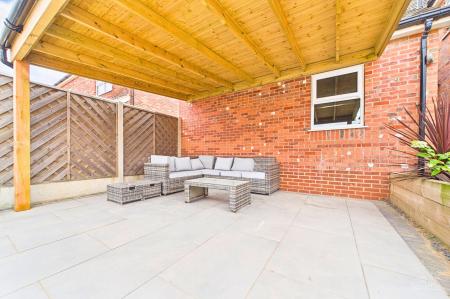 4 bedroom Detached house for sale in Canberra View, Barton-Upon-Humber, North Lincolnshire, DN18