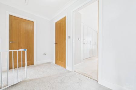 4 bedroom Detached house for sale in Canberra View, Barton-Upon-Humber, North Lincolnshire, DN18