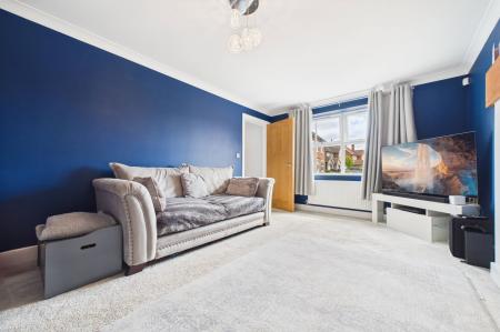 4 bedroom Detached house for sale in Canberra View, Barton-Upon-Humber, North Lincolnshire, DN18