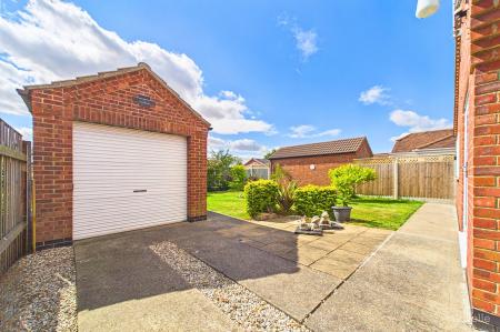 3 bedroom Detached bungalow for sale in St. Michaels Court Goxhill, North Lincolnshire, DN19