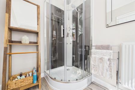 4 bedroom Detached house for sale in The Bridges, Barton-Upon-Humber, North Lincolnshire, DN18