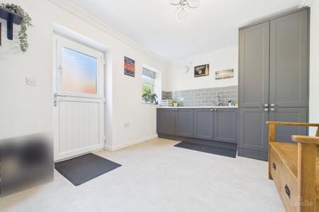 4 bedroom Detached house for sale in The Bridges, Barton-Upon-Humber, North Lincolnshire, DN18