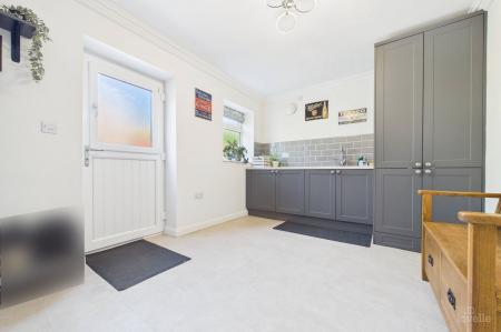 4 bedroom Detached house for sale in The Bridges, Barton-Upon-Humber, North Lincolnshire, DN18