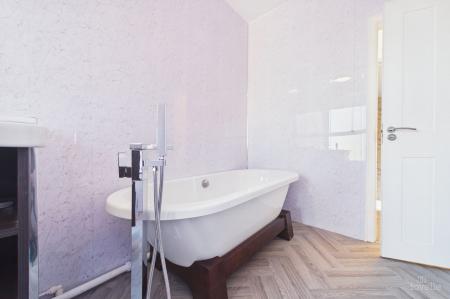 2 bedroom Terraced House for sale in Hungate, Barton-Upon-Humber, North Lincolnshire, DN18