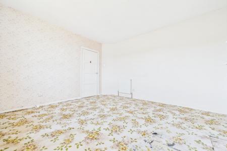 3 bedroom Semi-detached house for sale in Grange Avenue, Barton-Upon-Humber, North Lincolnshire, DN18