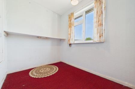 3 bedroom Semi-detached house for sale in Grange Avenue, Barton-Upon-Humber, North Lincolnshire, DN18