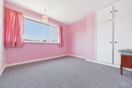 3 bedroom Semi-detached house for sale in Grange Avenue, Barton-Upon-Humber, North Lincolnshire, DN18