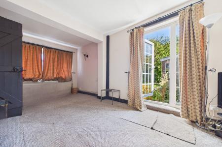 2 bedroom End of terrace house for sale in Kingston Terrace, South Ferriby, North Lincolnshire, DN18