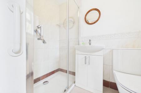 3 bedroom Semi-detached house for sale in Orchard Close, Barton-Upon-Humber, North Lincolnshire, DN18