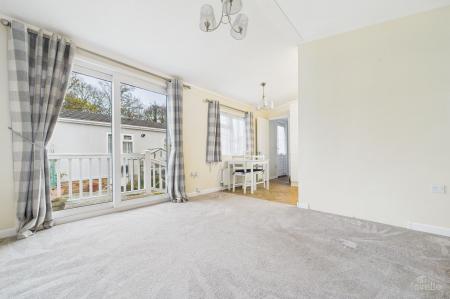 2 bedroom Park home for sale in Barton Broads Park, Maltkiln Road, DN18