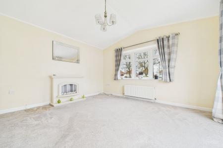 2 bedroom Park home for sale in Barton Broads Park, Maltkiln Road, DN18
