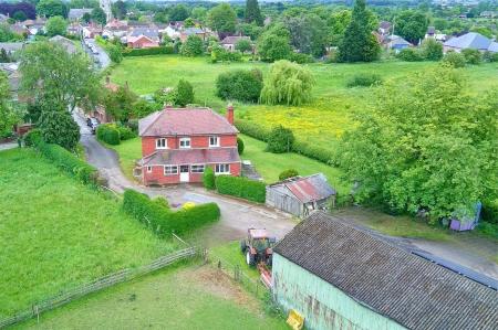 3 bedroom Detached house for sale in Greengate Lane, Goxhill, DN19