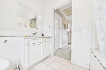 3 bedroom Detached house for sale in Greengate Lane, Goxhill, DN19