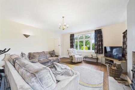 3 bedroom Detached house for sale in Greengate Lane, Goxhill, DN19