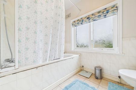3 bedroom Detached house for sale in Greengate Lane, Goxhill, DN19