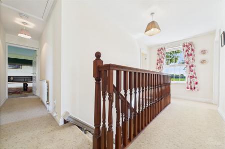 4 bedroom Detached house for sale in Swallow Lane, Wootton, DN39