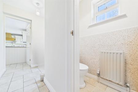 4 bedroom Detached house for sale in Swallow Lane, Wootton, DN39