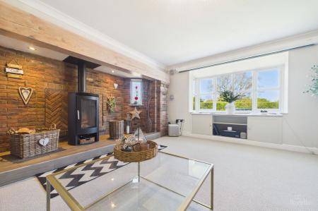 4 bedroom Detached house for sale in Worsley Paddock, Ulceby, DN39